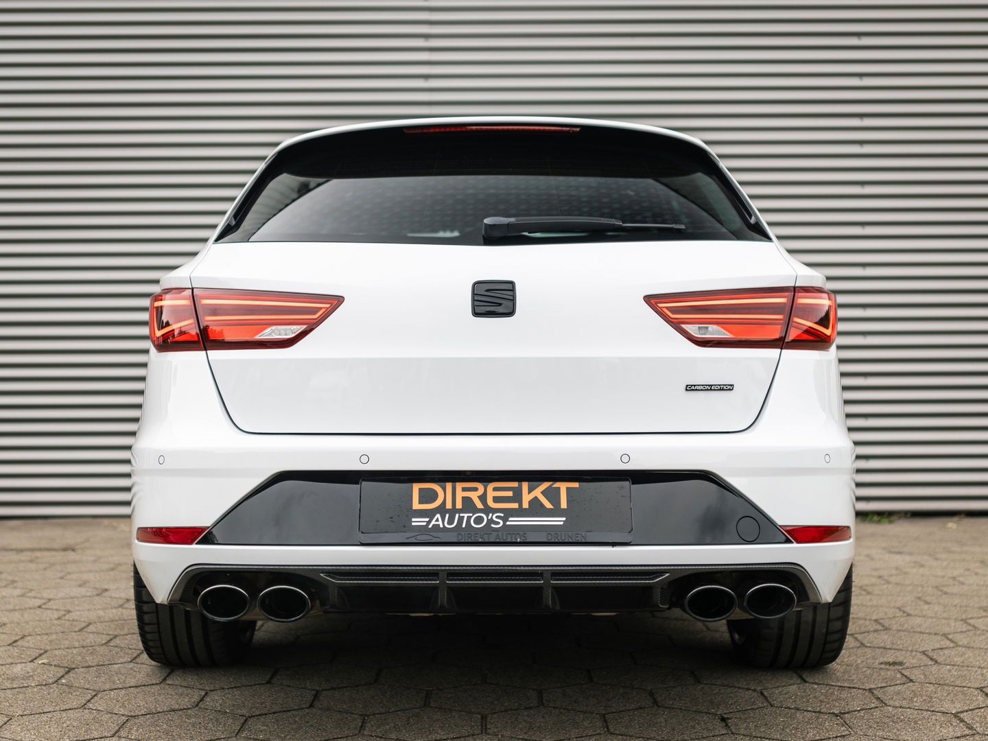 SEAT Leon ST 2.0 TSI CUPRA 4DRIVE CARBON EDITION PANO BREMBO