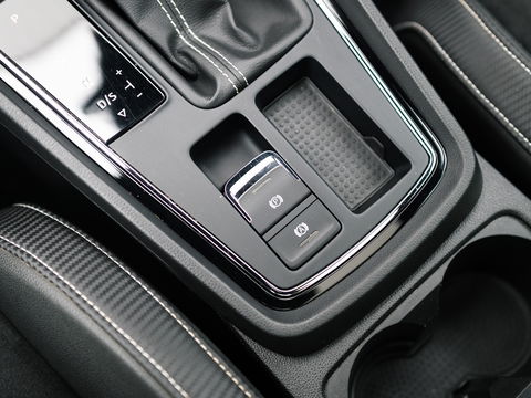 SEAT Leon ST 2.0 TSI CUPRA 4DRIVE CARBON EDITION PANO BREMBO