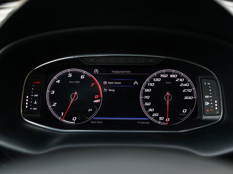 SEAT Leon ST 2.0 TSI CUPRA 300 4DRIVE VIRTUAL BEATS DCC