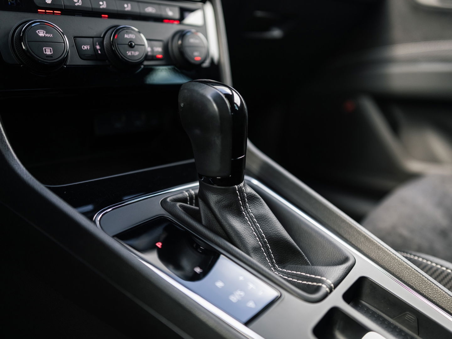 SEAT Leon ST 2.0 TSI CUPRA 300 4DRIVE VIRTUAL BEATS DCC