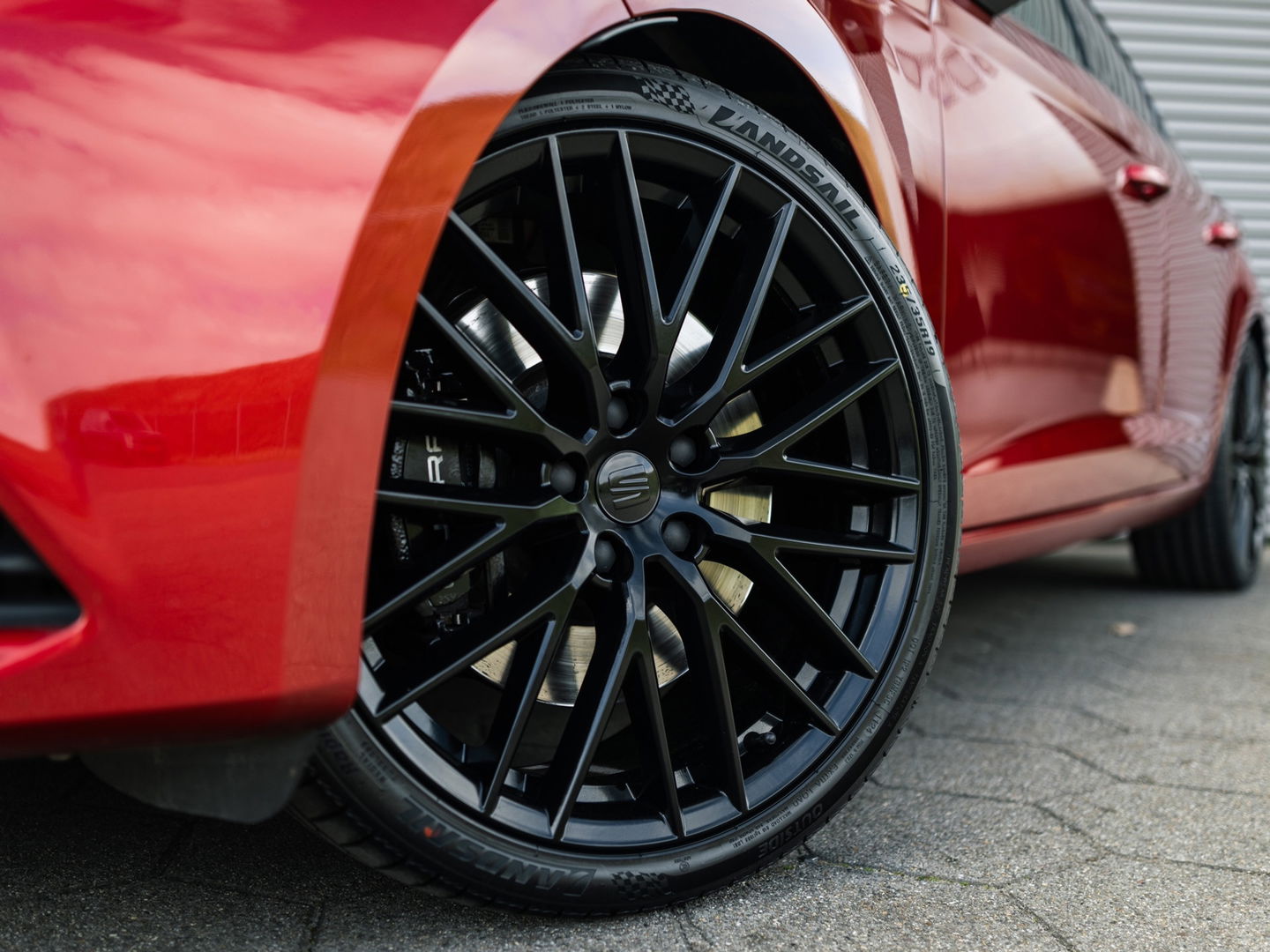 SEAT Leon ST 2.0 TSI CUPRA 300 4DRIVE VIRTUAL BEATS DCC