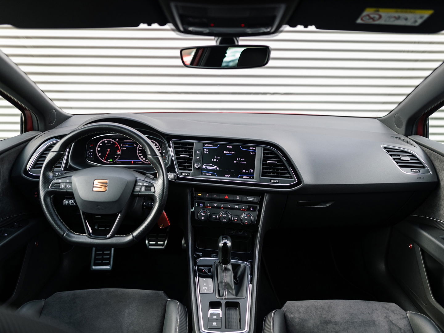 SEAT Leon ST 2.0 TSI CUPRA 300 4DRIVE VIRTUAL BEATS DCC