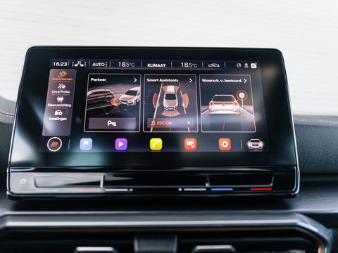 CUPRA Leon ST 2.0 TSI 4DRIVE PANO CAMERA BEATS TREKH. KEYLESS