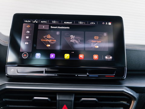 CUPRA Leon ST 2.0 TSI 4DRIVE PANO CAMERA BEATS TREKH. KEYLESS