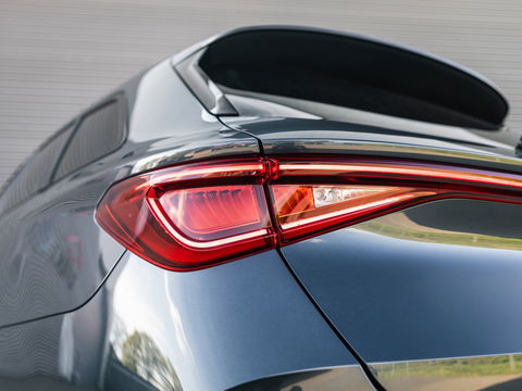 CUPRA Leon ST 2.0 TSI 4DRIVE PANO CAMERA BEATS TREKH. KEYLESS