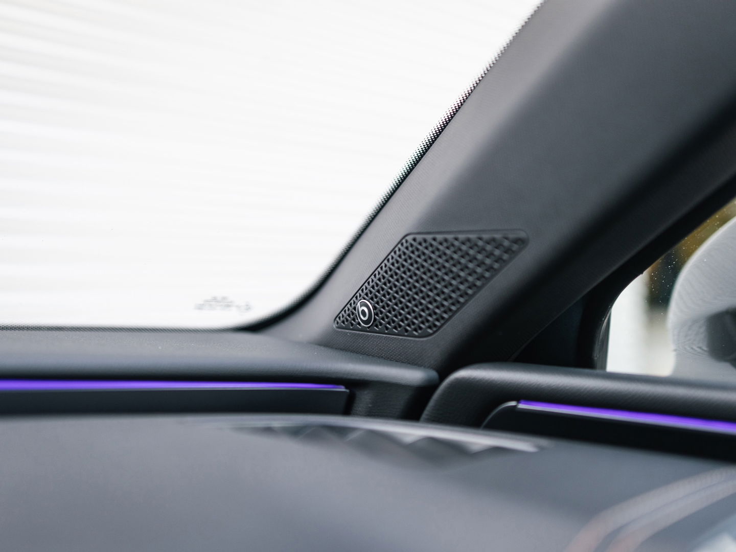 CUPRA Leon ST 2.0 TSI 4DRIVE PANO CAMERA BEATS TREKH. KEYLESS