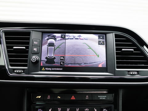 SEAT Leon ST 2.0 TSI CUPRA 300 4DRIVE PANO BEATS CAMERA DCC