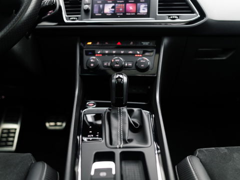 SEAT Leon ST 2.0 TSI CUPRA 300 4DRIVE PANO BEATS CAMERA DCC