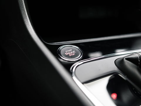 SEAT Leon ST 2.0 TSI CUPRA 300 4DRIVE PANO BEATS CAMERA DCC