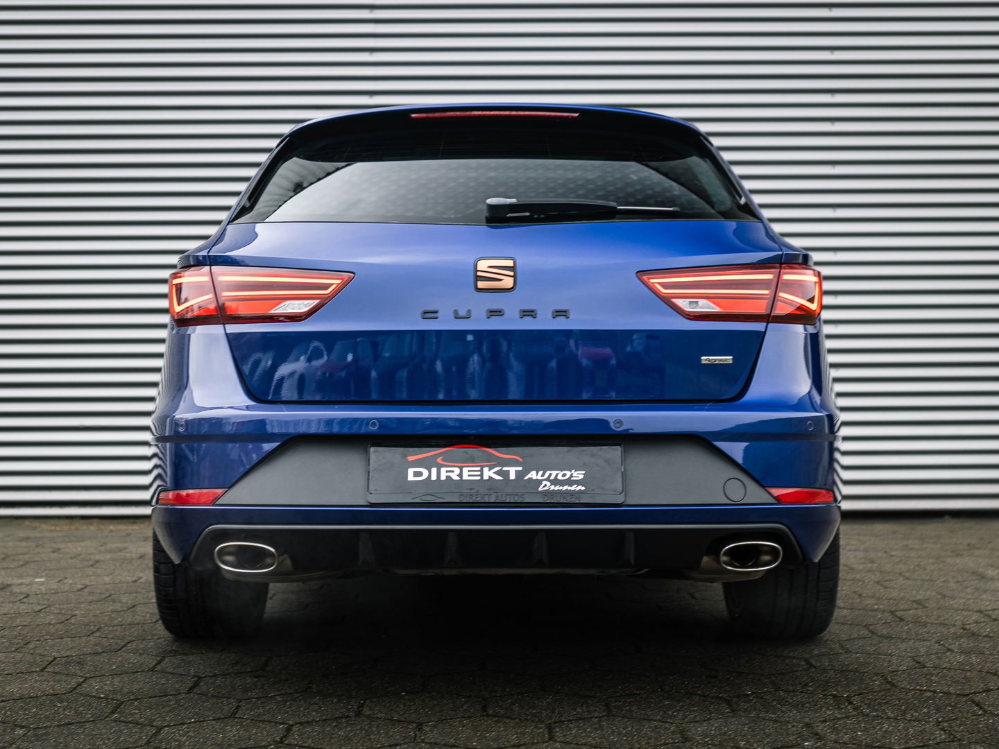 SEAT Leon ST 2.0 TSI CUPRA 300 4DRIVE PANO BEATS CAMERA DCC