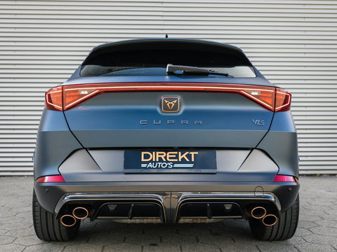 CUPRA Formentor 2.5 TSI VZ5 CARBON SCHAAL CAMERA 390PK RS3