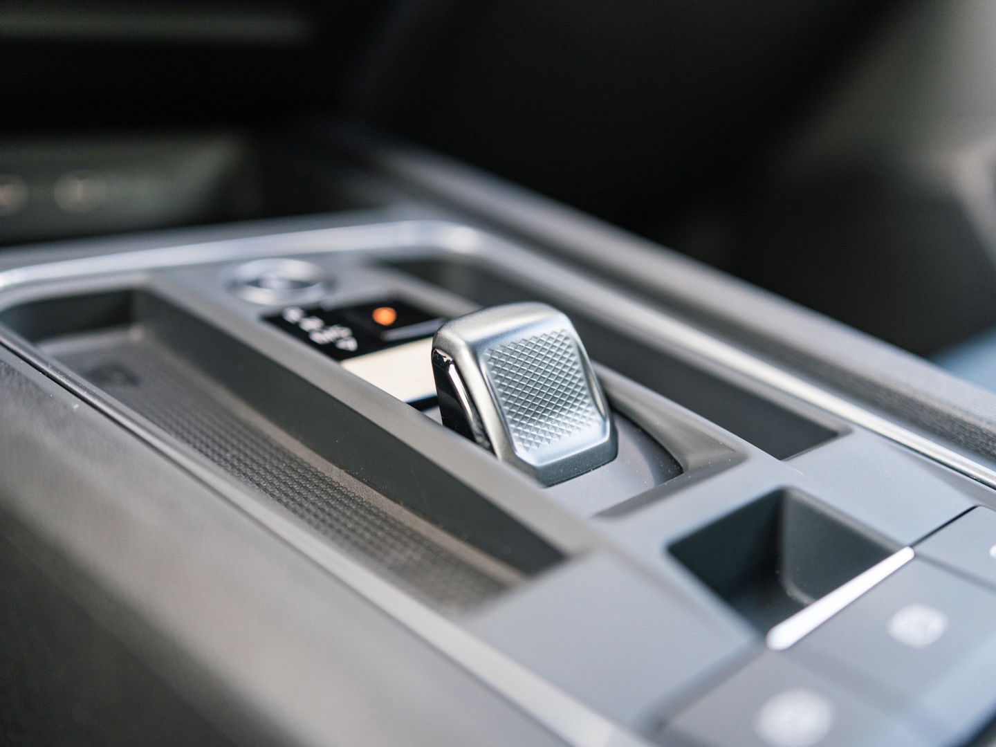 CUPRA Formentor 2.5 TSI VZ5 CARBON SCHAAL CAMERA 390PK RS3