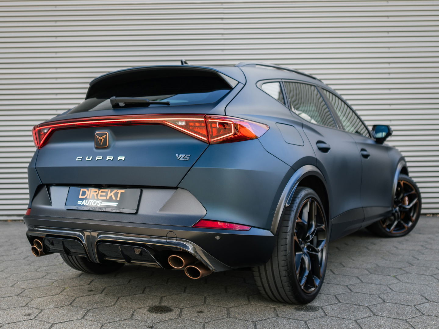 CUPRA Formentor 2.5 TSI VZ5 CARBON SCHAAL CAMERA 390PK RS3