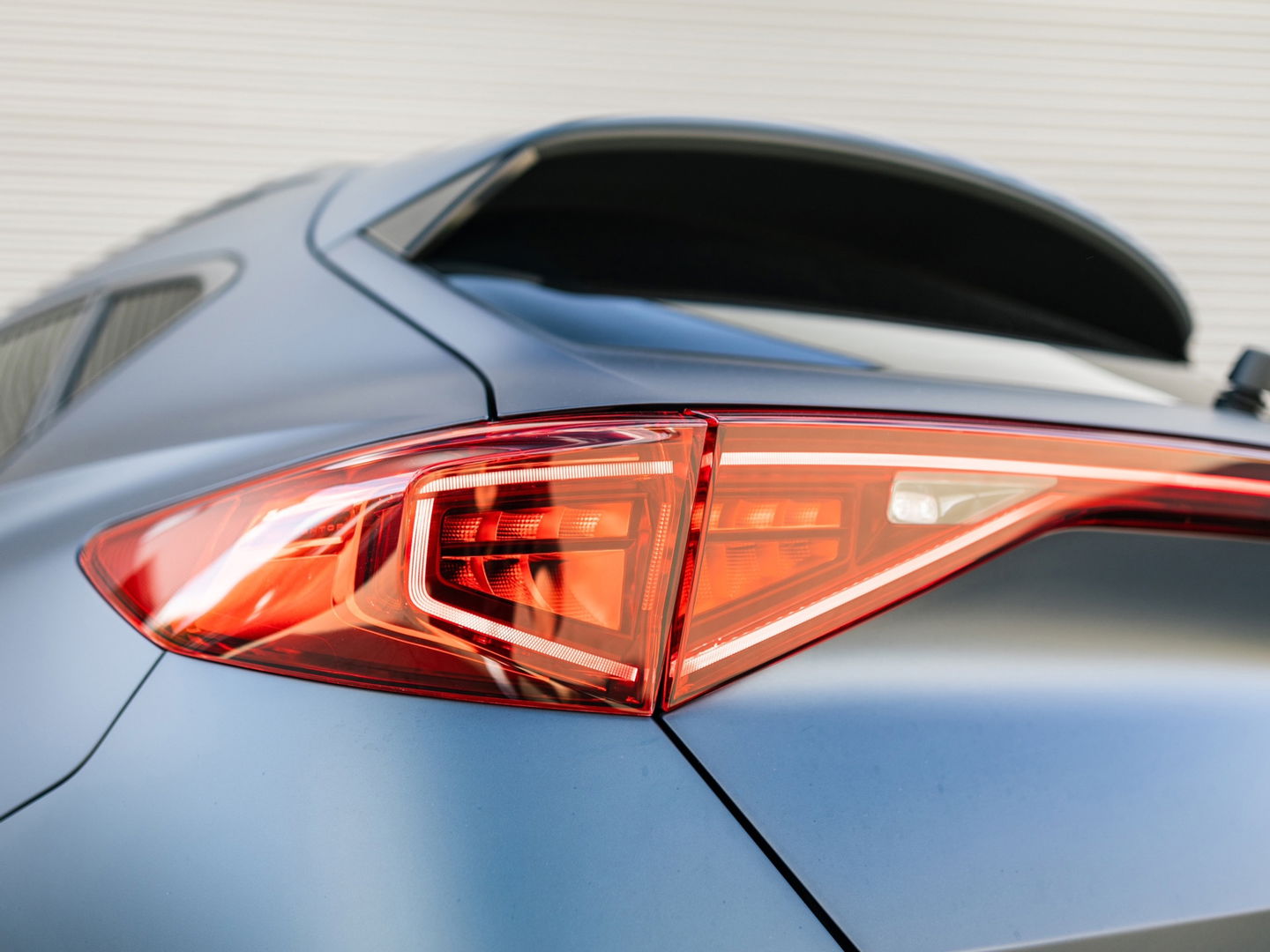 CUPRA Formentor 2.5 TSI VZ5 CARBON SCHAAL CAMERA 390PK RS3