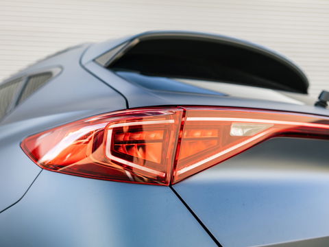 CUPRA Formentor 2.5 TSI VZ5 CARBON SCHAAL CAMERA 390PK RS3