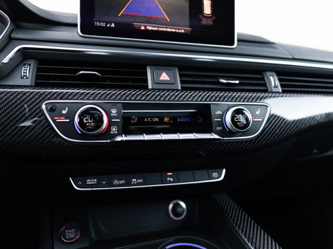 Audi RS4 Avant 2.9 TFSI RS4 Quattro CARBON B&O PANO MASSAGE