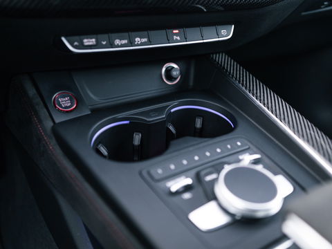 Audi RS4 Avant 2.9 TFSI RS4 Quattro CARBON B&O PANO MASSAGE