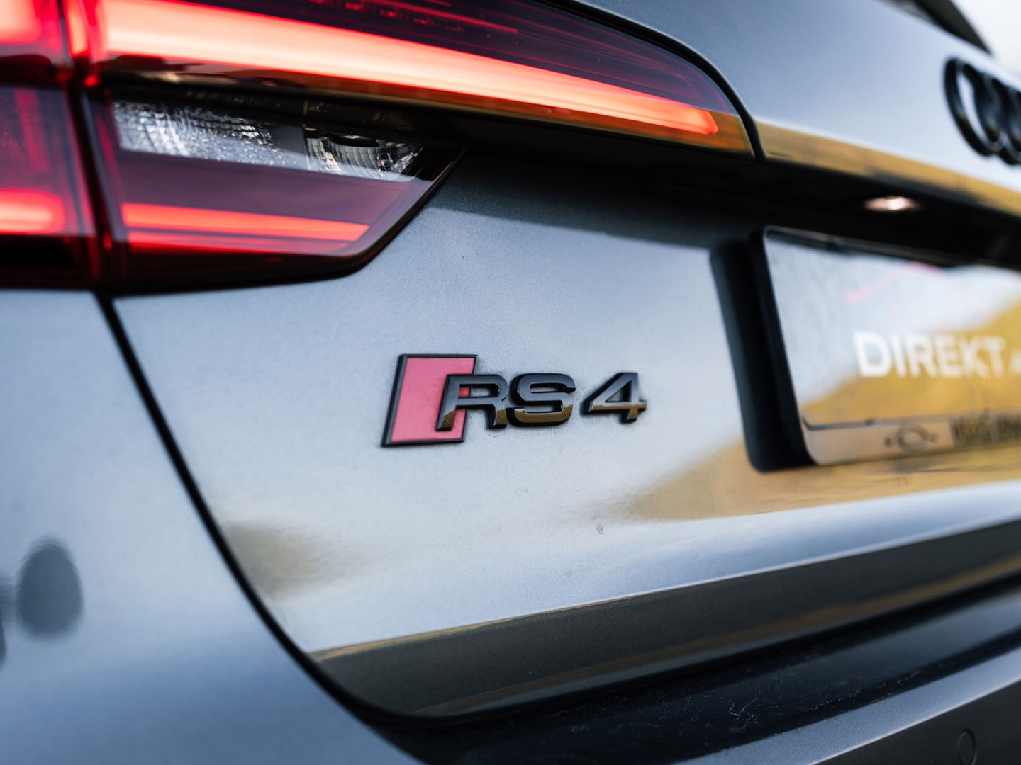 Audi RS4 Avant 2.9 TFSI RS4 Quattro CARBON B&O PANO MASSAGE