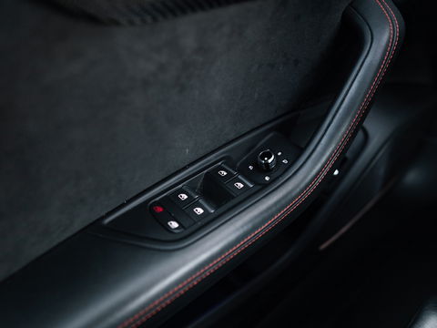 Audi RS4 Avant 2.9 TFSI RS4 Quattro CARBON B&O PANO MASSAGE