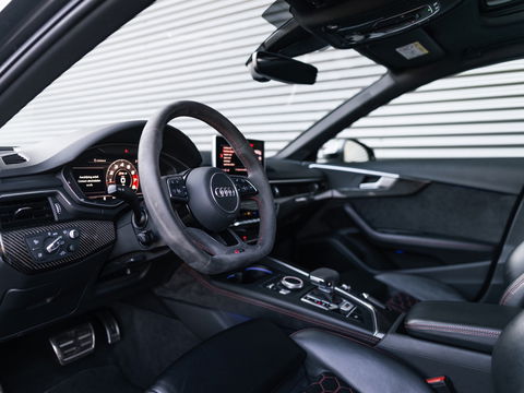 Audi RS4 Avant 2.9 TFSI RS4 Quattro CARBON B&O PANO MASSAGE