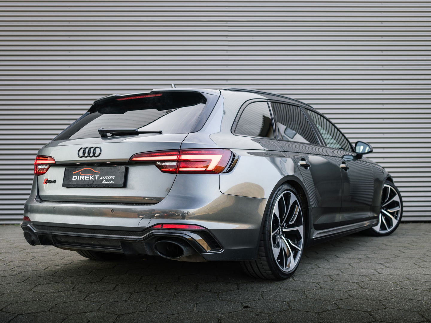 Audi RS4 Avant 2.9 TFSI RS4 Quattro CARBON B&O PANO MASSAGE