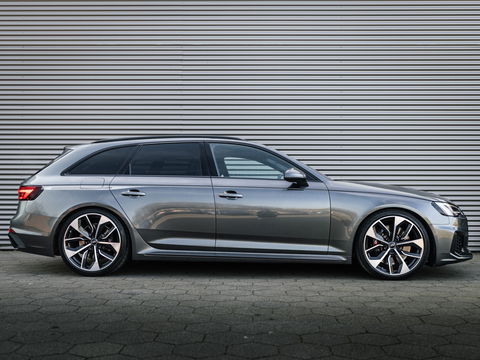 Audi RS4 Avant 2.9 TFSI RS4 Quattro CARBON B&O PANO MASSAGE