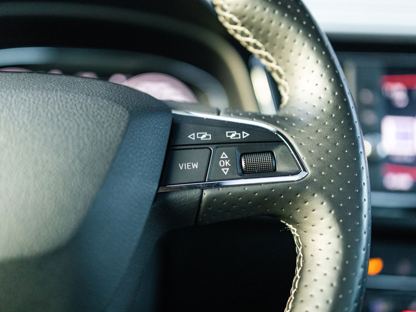 SEAT Leon ST 2.0 TSI 4DRIVE PERFORMANCE PANO BREMBO CAMERA