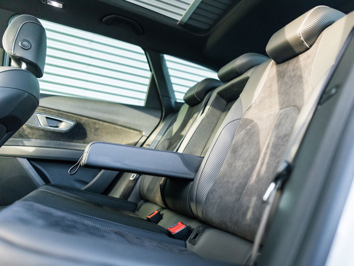 SEAT Leon ST 2.0 TSI 4DRIVE PERFORMANCE PANO BREMBO CAMERA