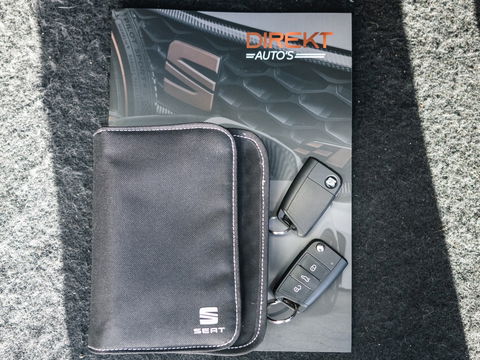 SEAT Leon ST 2.0 TSI 4DRIVE PERFORMANCE PANO BREMBO CAMERA