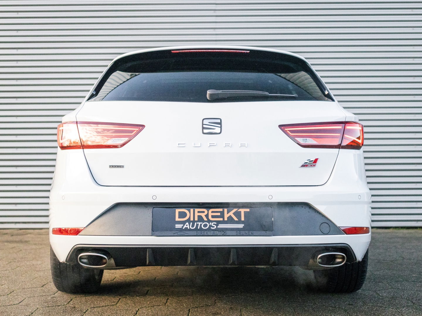 SEAT Leon ST 2.0 TSI 4DRIVE PERFORMANCE PANO BREMBO CAMERA