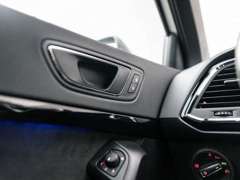 CUPRA Ateca 2.0 TSI 4DRIVE PANO BEATS CAMERA VIRTUAL KEYLESS