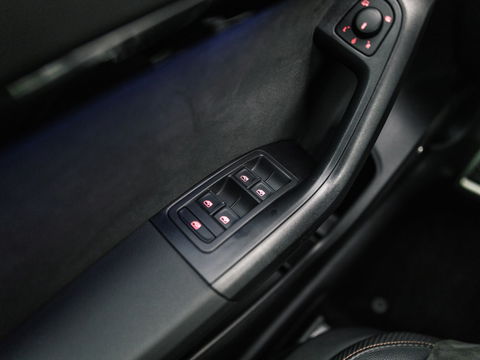 CUPRA Ateca 2.0 TSI 4DRIVE PANO BEATS CAMERA VIRTUAL KEYLESS