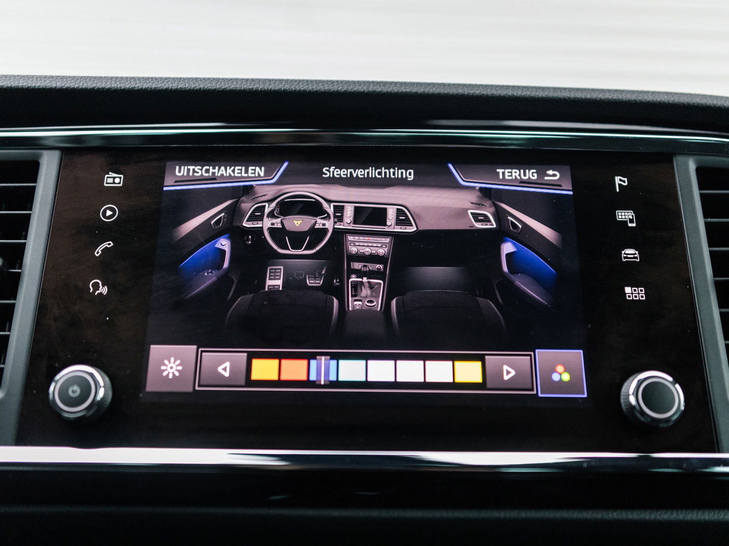 CUPRA Ateca 2.0 TSI 4DRIVE PANO BEATS CAMERA VIRTUAL KEYLESS