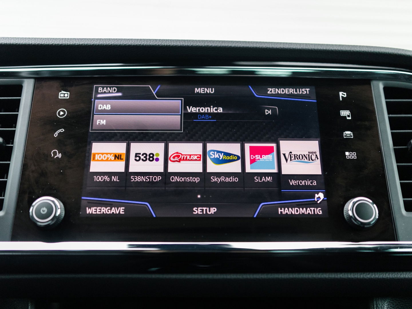 CUPRA Ateca 2.0 TSI 4DRIVE PANO BEATS CAMERA VIRTUAL KEYLESS