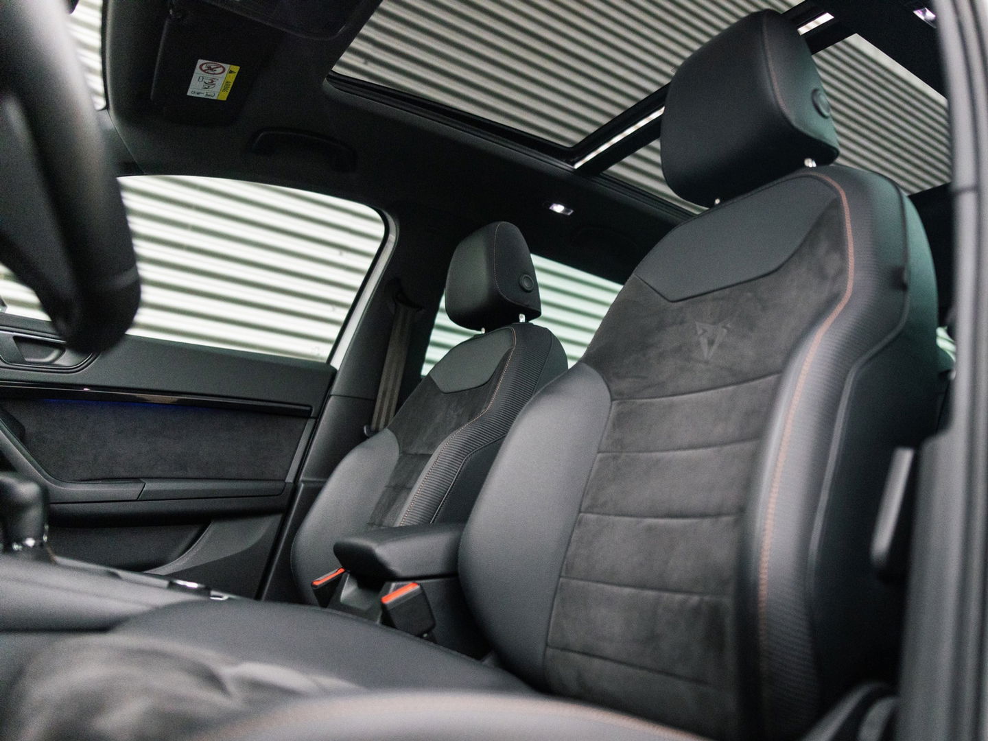 CUPRA Ateca 2.0 TSI 4DRIVE PANO BEATS CAMERA VIRTUAL KEYLESS