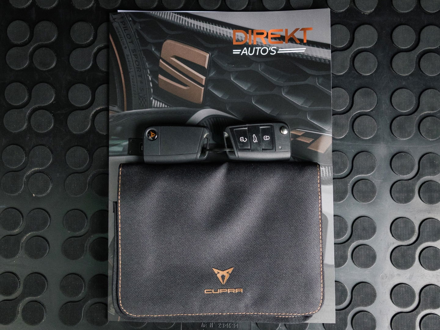 CUPRA Ateca 2.0 TSI 4DRIVE PANO BEATS CAMERA VIRTUAL KEYLESS