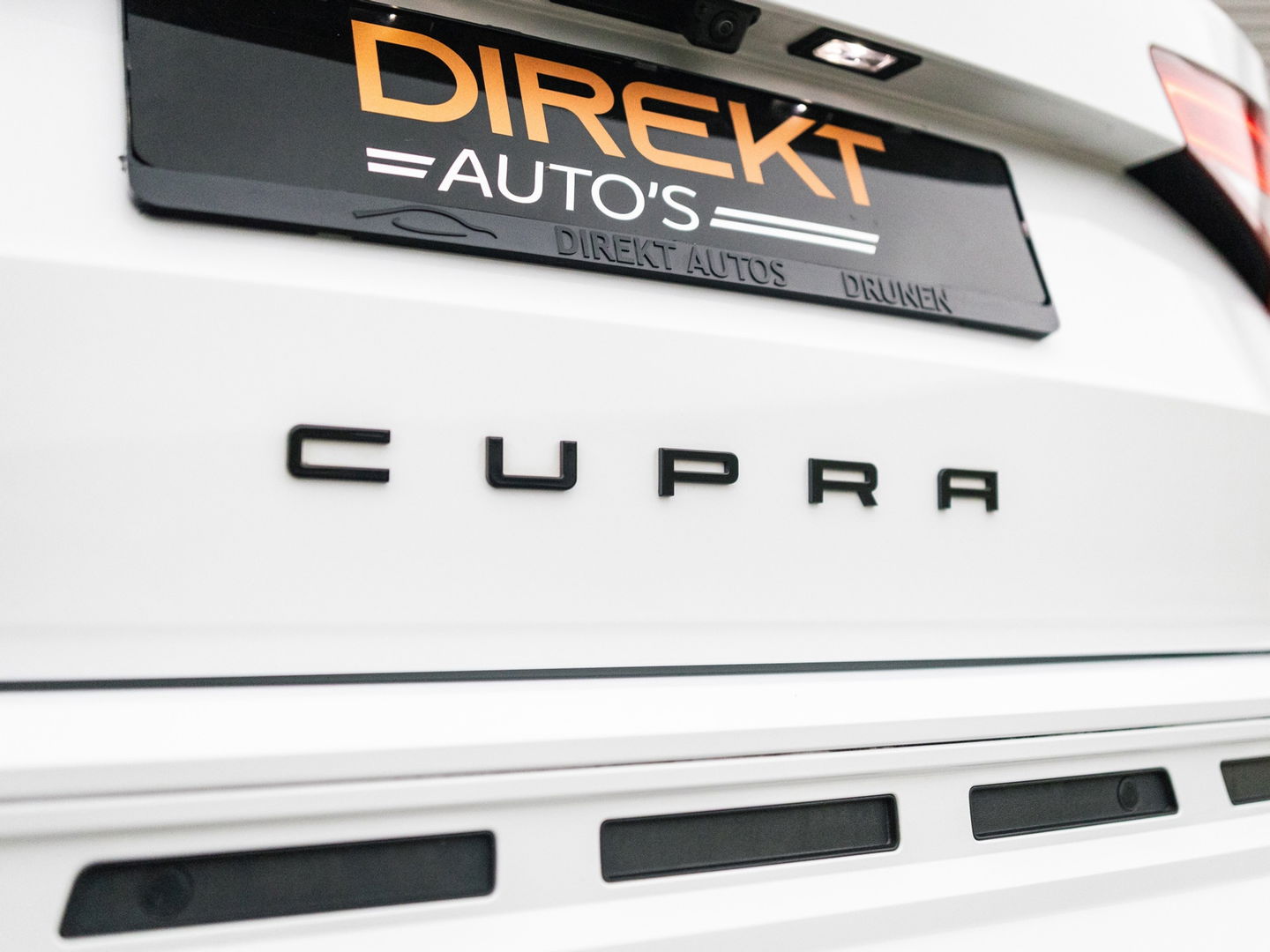 CUPRA Ateca 2.0 TSI 4DRIVE PANO BEATS CAMERA VIRTUAL KEYLESS