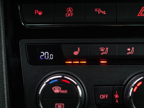 CUPRA Ateca 2.0 TSI 4DRIVE PANO BEATS CAMERA VIRTUAL KEYLESS