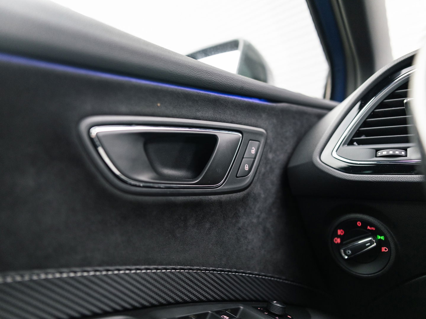 SEAT Leon 2.0 TSI CUPRA 300 PANO BEATS VIRTUAL KEYLESS