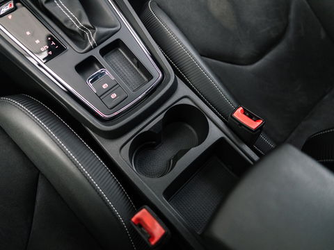 SEAT Leon 2.0 TSI CUPRA 300 PANO BEATS VIRTUAL KEYLESS