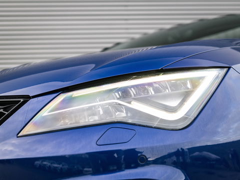 SEAT Leon 2.0 TSI CUPRA 300 PANO BEATS VIRTUAL KEYLESS