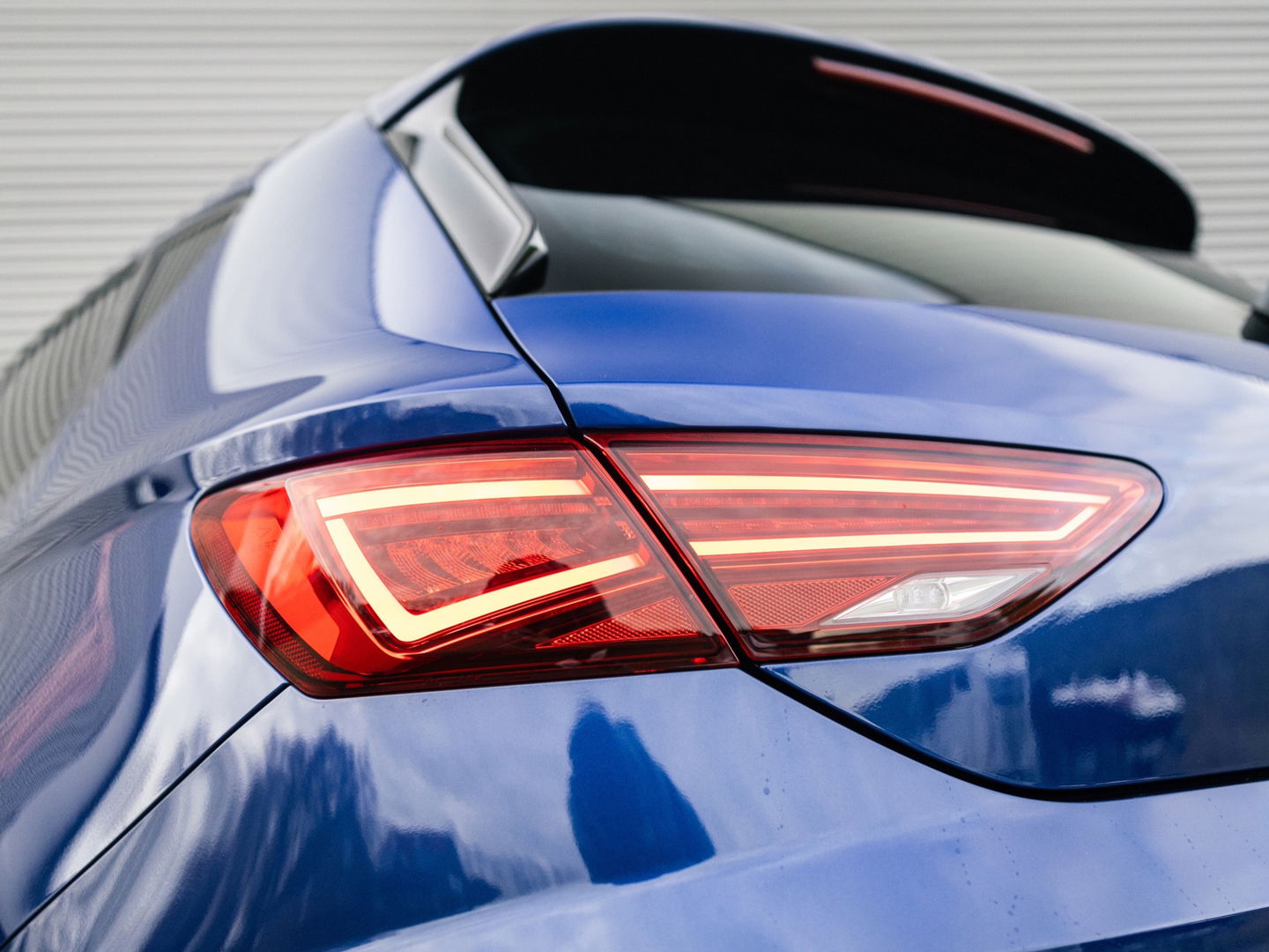 SEAT Leon 2.0 TSI CUPRA 300 PANO BEATS VIRTUAL KEYLESS