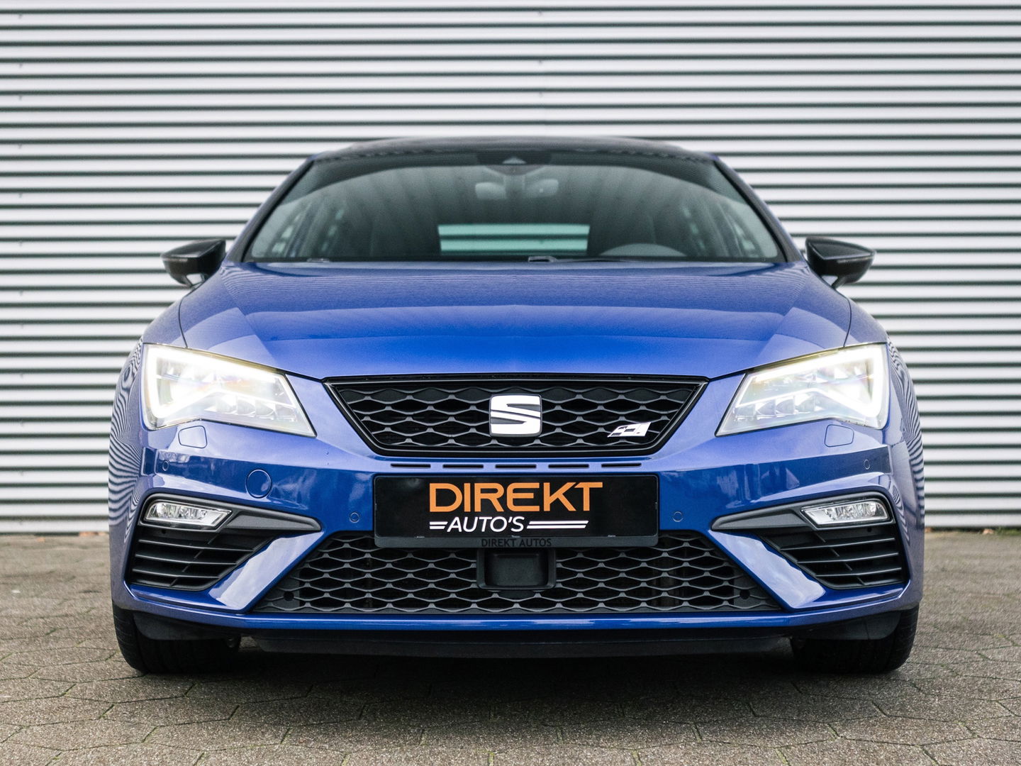 SEAT Leon 2.0 TSI CUPRA 300 PANO BEATS VIRTUAL KEYLESS