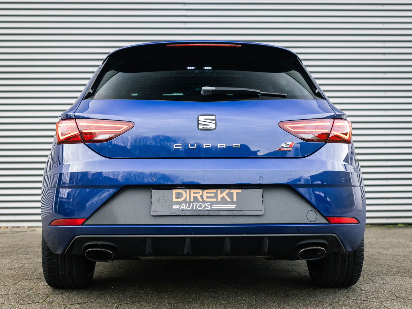 SEAT Leon 2.0 TSI CUPRA 300 PANO BEATS VIRTUAL KEYLESS
