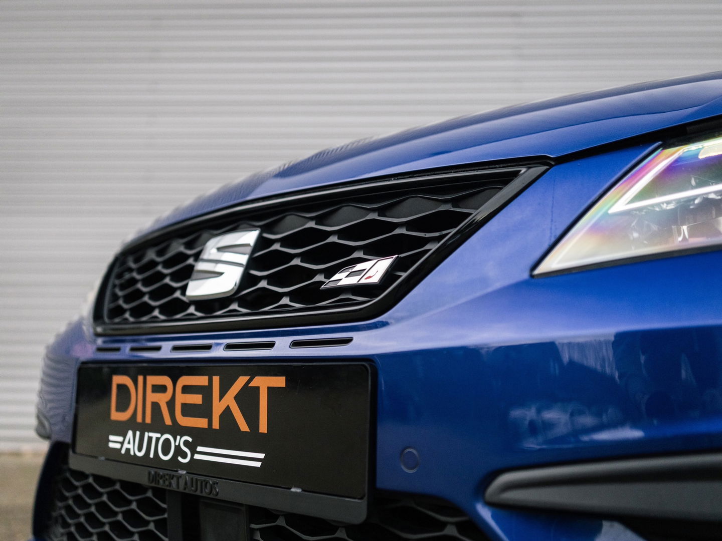 SEAT Leon 2.0 TSI CUPRA 300 PANO BEATS VIRTUAL KEYLESS