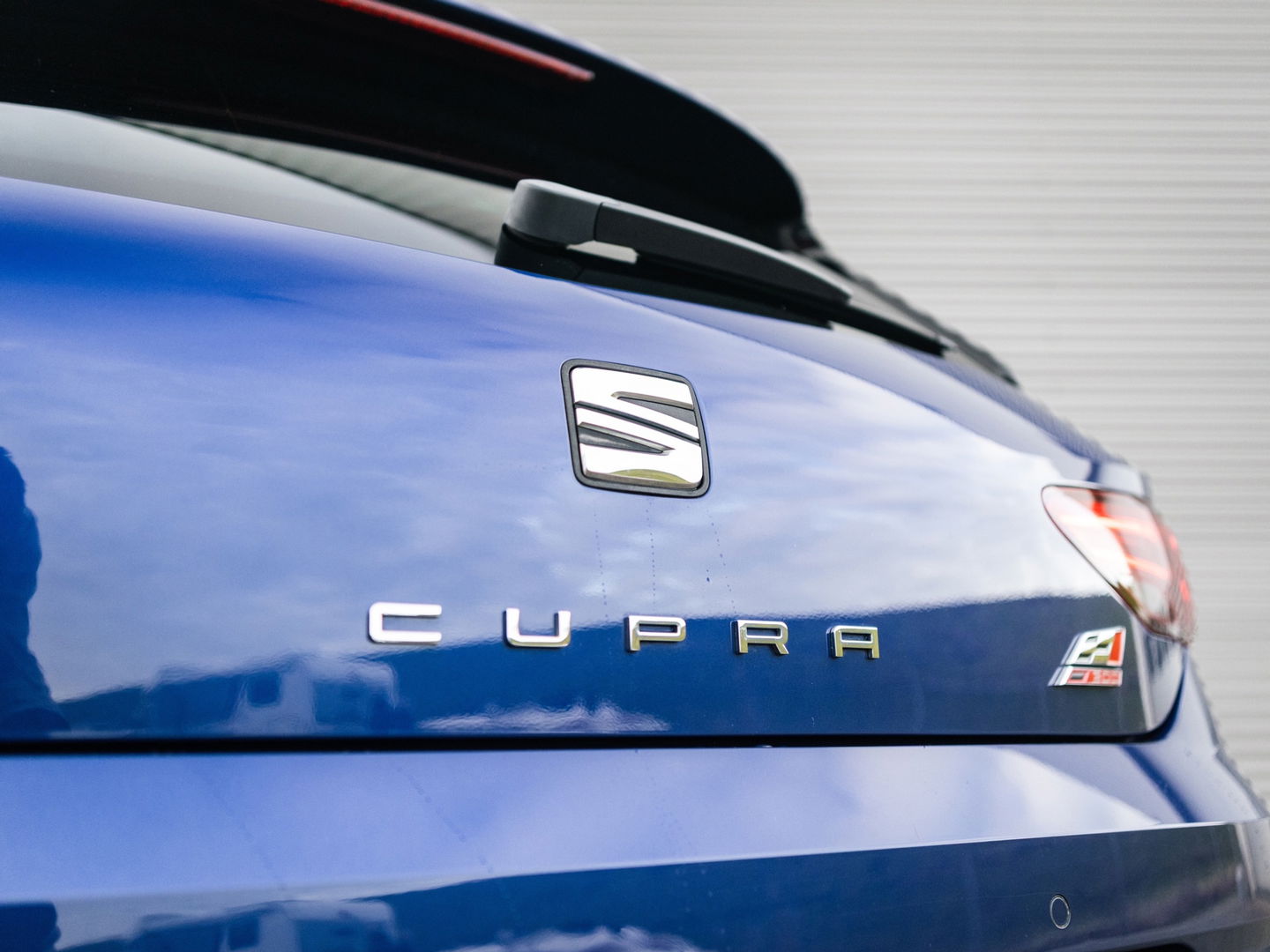 SEAT Leon 2.0 TSI CUPRA 300 PANO BEATS VIRTUAL KEYLESS
