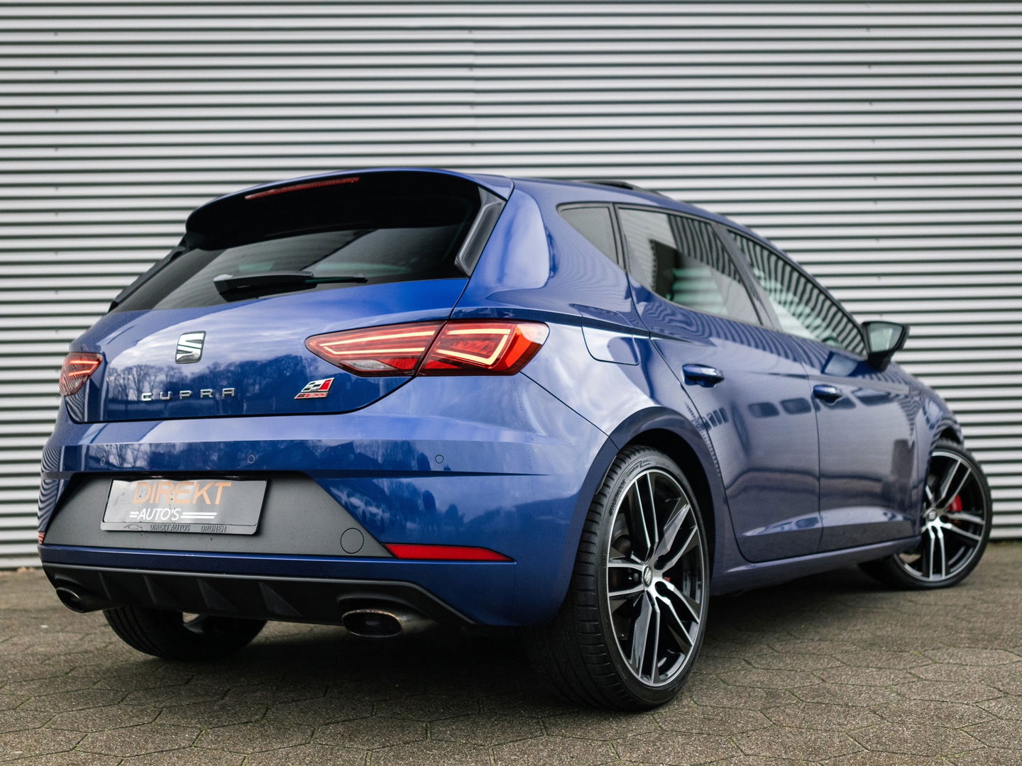 SEAT Leon 2.0 TSI CUPRA 300 PANO BEATS VIRTUAL KEYLESS