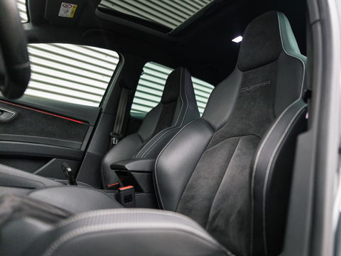 SEAT Leon 2.0 TSI CUPRA 300 PANO SCHAAL VIRTUAL KEYLESS DAB