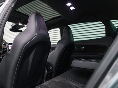 SEAT Leon 2.0 TSI CUPRA 300 PANO SCHAAL VIRTUAL KEYLESS DAB