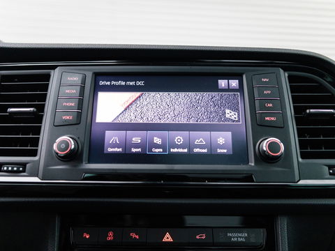 CUPRA Ateca 2.0 TSI 4DRIVE PANO BREMBO BEATS KEYLESS VIRTUAL